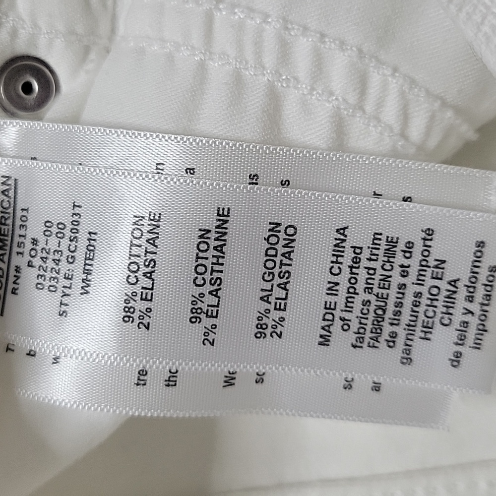 Good American Good Curve White Jeans - Picture 3 of 13